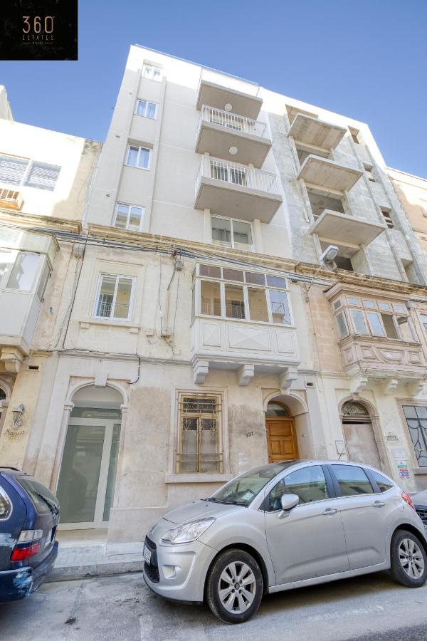 דירות Gzira Charming 2Br W/Maltese Balcony Off The Promenade By 360 Estates מראה חיצוני תמונה